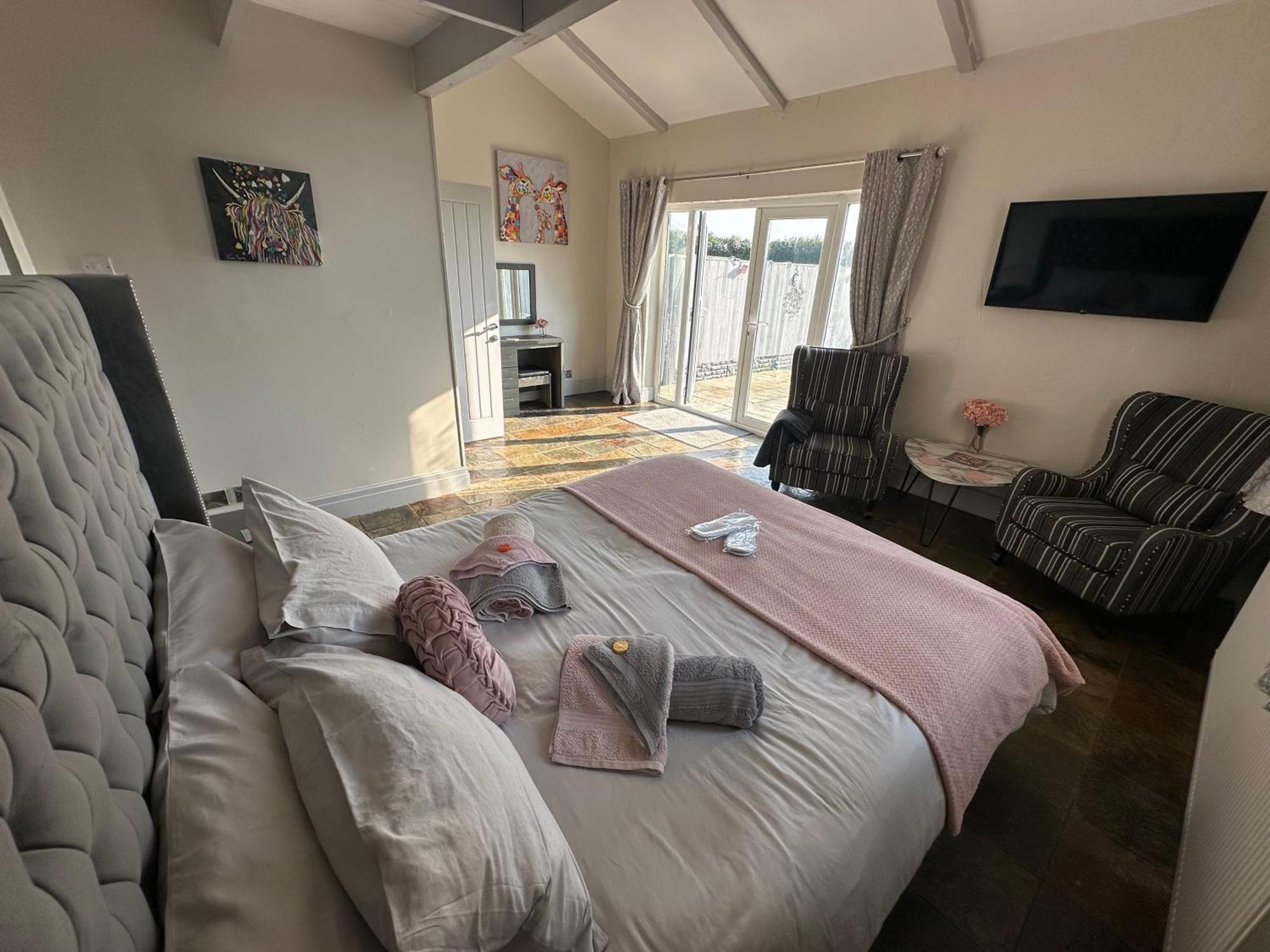 Dwylig Isa Holiday Cottages Rhuddlan Ruang foto