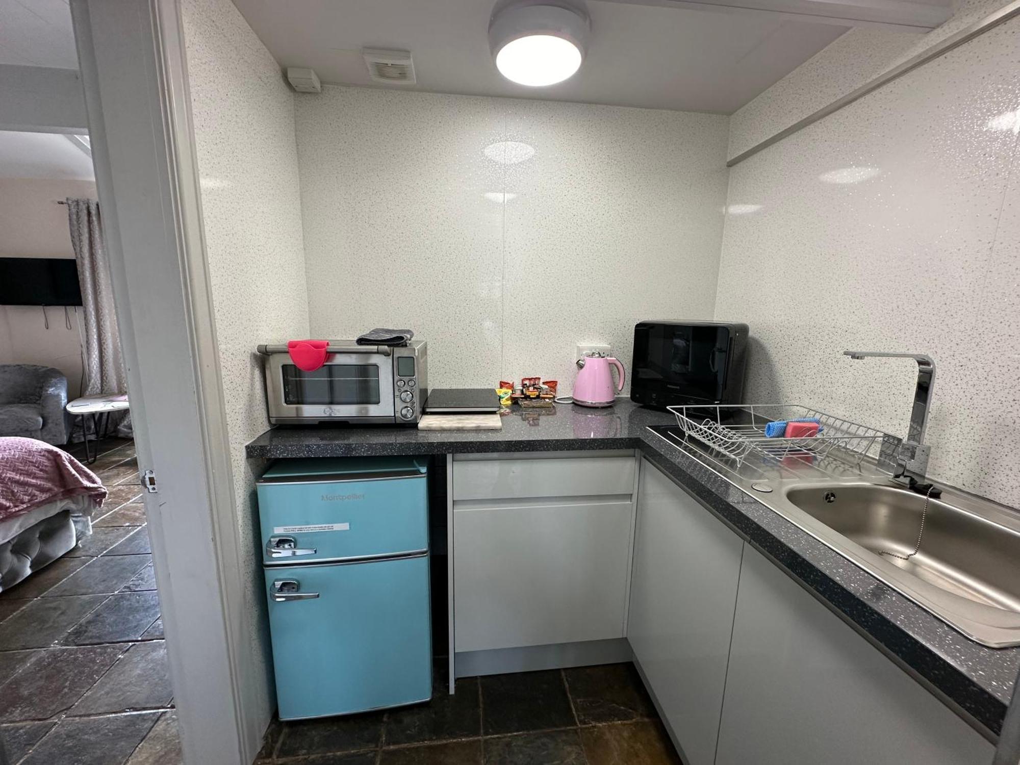 Dwylig Isa Holiday Cottages Rhuddlan Bagian luar foto